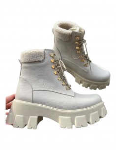 Bocanci piele naturala...